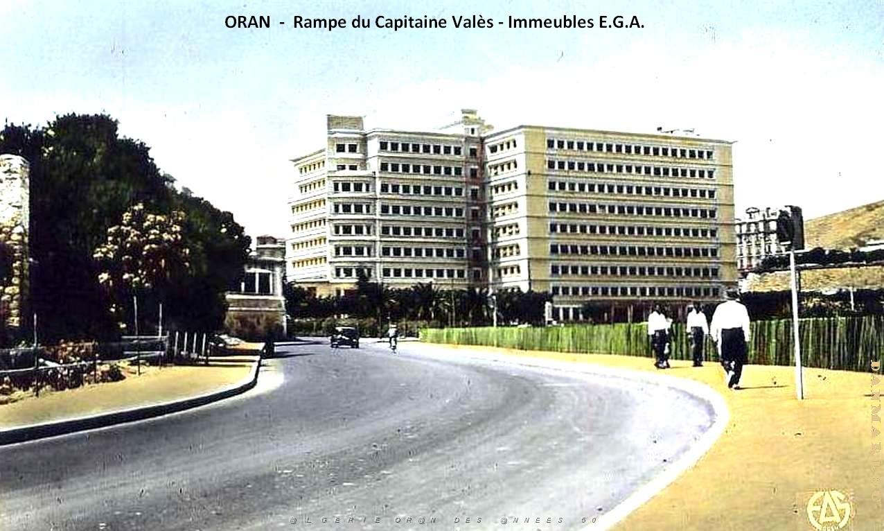 Oran - Rampe Vales - Immeuble E.G.A..jpg